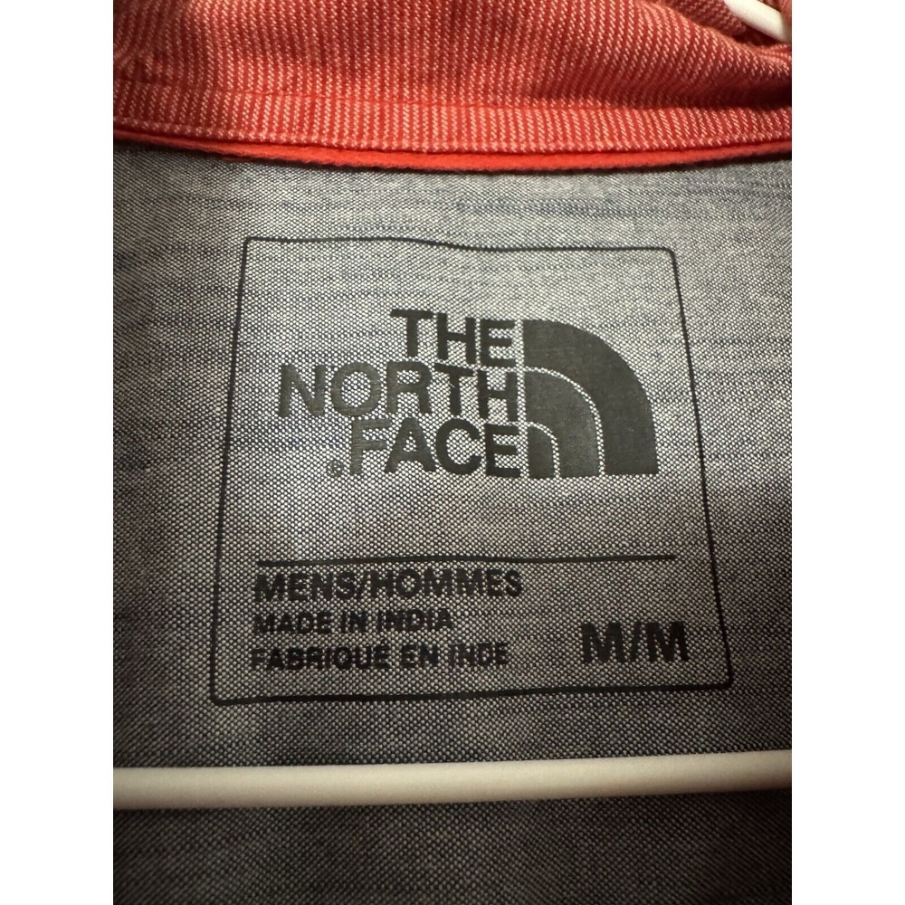 The North Face Shirt Mens Medium Short Sleeve Pocket Walking Hiking Red - Picture 2 of 5